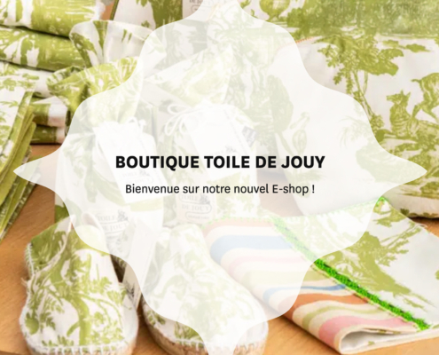 Diverses toiles de jouy vertes et blanches avec le texte "Bienvenue sur notre nouveau E-shop !" élégamment affiché au centre. Limbus Studio